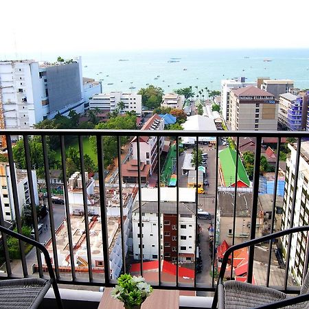 The Base Pattaya Lägenhet Exteriör bild